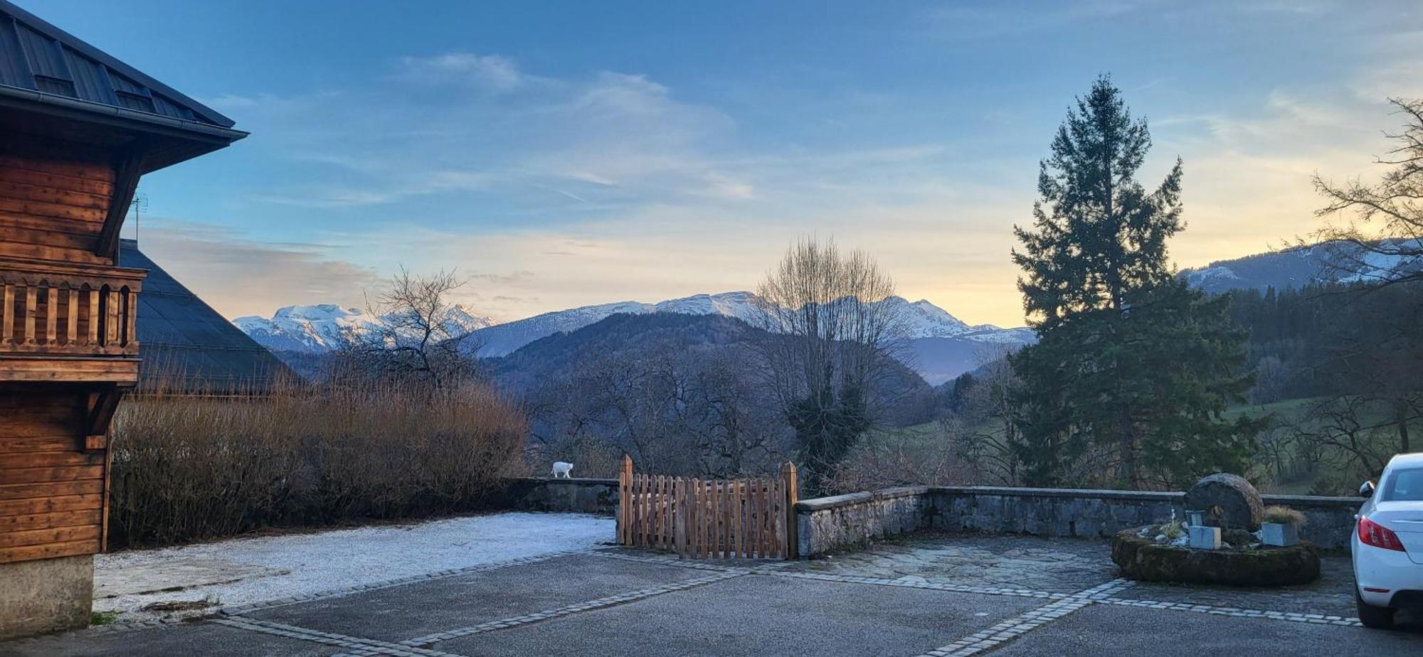 La Belle Des Praz Villa Mieussy ภายนอก รูปภาพ